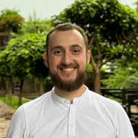 Yuriy D.